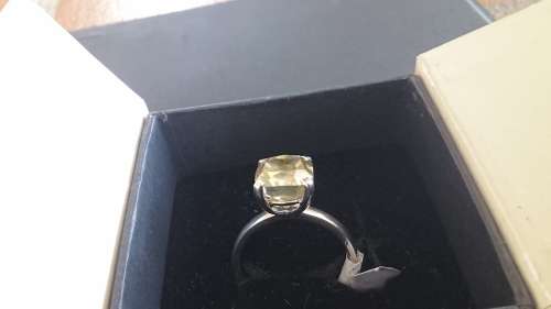 Diamond ring