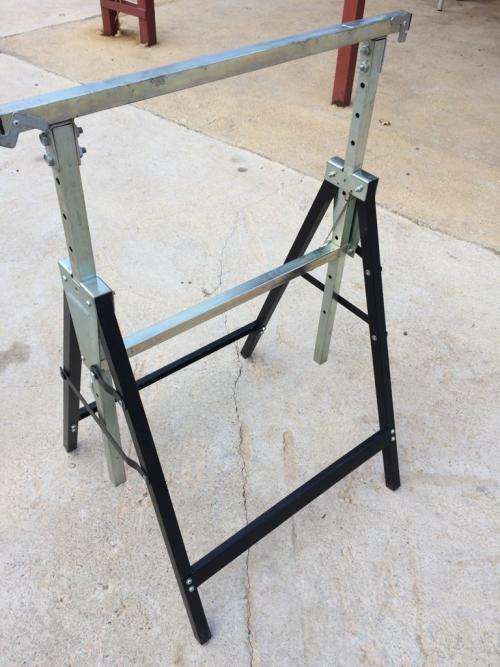 ALUMINIUM, LIGHTWEIGHT SCAFFOLDING SET of 2,Boxed..New price R1650