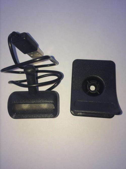 BID IS FOR 10 - USB 2 SUPER BRIGHT LED CLIP ON AND ROTATING COMPACT READING / STUDY LAMP