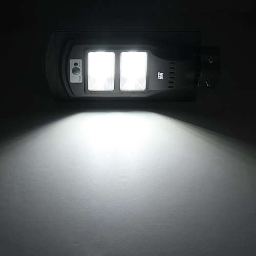 40 Watt LED SOLAR STREET LIGHT, PIR, MOTION DETECTION, WATERPROOF, 3 X LIGHTING MODES,DIM FUNCTION .