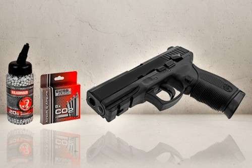 KWC / TAURUS RENDITION 24/7 CO2 PISTOL 4.5 WITH 4 X CO2 CANNISTERS