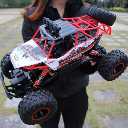 SUPER LARGE ROCK T-CRAWLER 4X4 - LARGE SCALE 1:10 - LOADS OF FUN !!