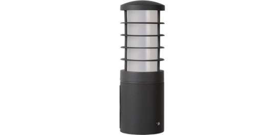 GARDEN / LANDSCAPING WALKWAY LIGHT 220V 30CM ...LAST 3 ON AUCTION !!