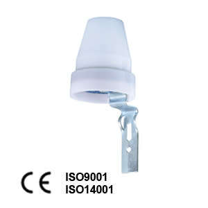LIGHT CONTROL DAY-NIGHT SENSOR ...16A...WATERPROOF...UV RESISTANT...AUTO OFF IN THE DAY ,ON AT NIGHT