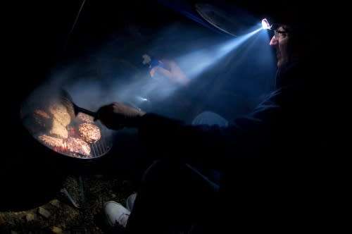 1200LM LED HEADLAMP/TORCHandHEAD STRAP-2XRECHARGABLE 18650 BATTERIES INCLUDED-ADJUSTABLE FOCUS