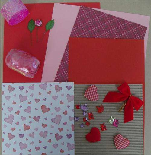 LOVE IS IN THE AIR - ***Stunning Paper & Embellisment Scrapbooking kit***