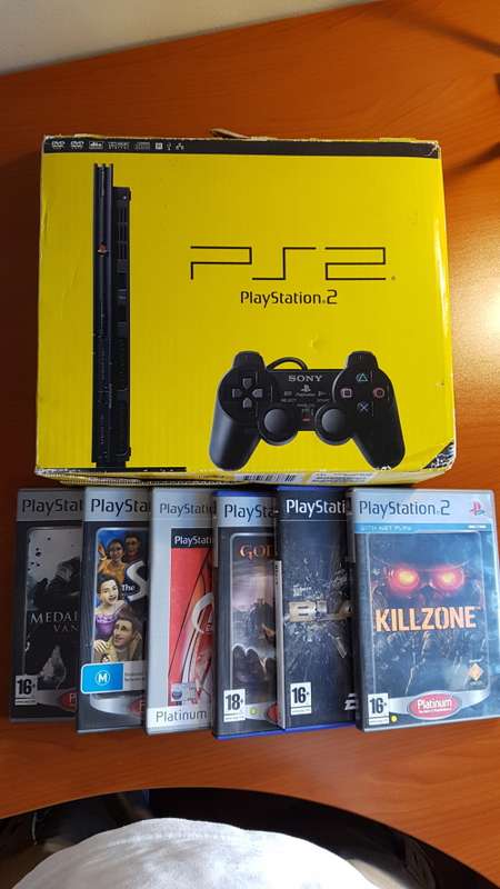 PS2 Slimline, 2 controllers, 6 games included, Memory card