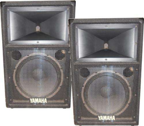 Yamaha SM12IV 300W RMS Club Series Speaker Set (2 units) for Superior Live Sound
