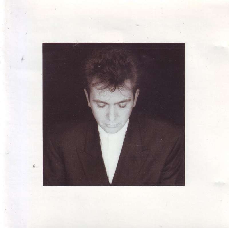 PETER GABRIEL - Shaking the tree: sixteen golden greats PGTVD 6 VG to VG+