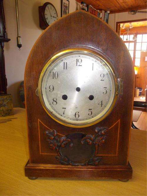 Beehive clock