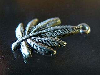 Leaf charm Silver color, size 28-20mm