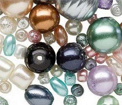 '4409' ONLY GLASS PEARLS with a FREE EGG Jewellery Holder
