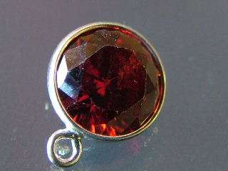 "SALE" - 925 silver Garnet CZ Drop Flat AT. 6.0mm