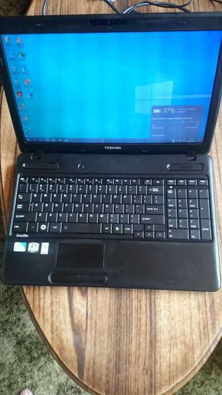 Toshiba C660 Laptop