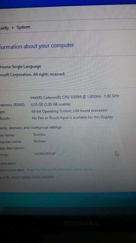 Toshiba C850 Laptop