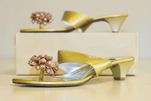 Unbelievable Farashaat Shoes - Get 6 pairs of different designs.