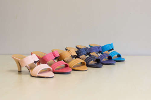 Unbelievable Farashaat Shoes - Get 6 pairs of different designs.
