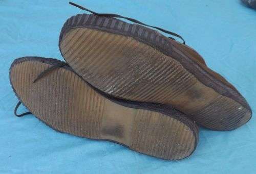 SADF  Nutria Takkies/Tekkies  Size 10  -- SWA Border War