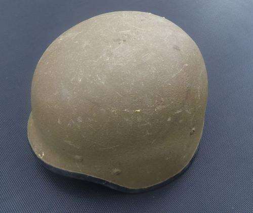 South African (SADF) M87 Kevlar Helmet -- Size medium -- Without Cover