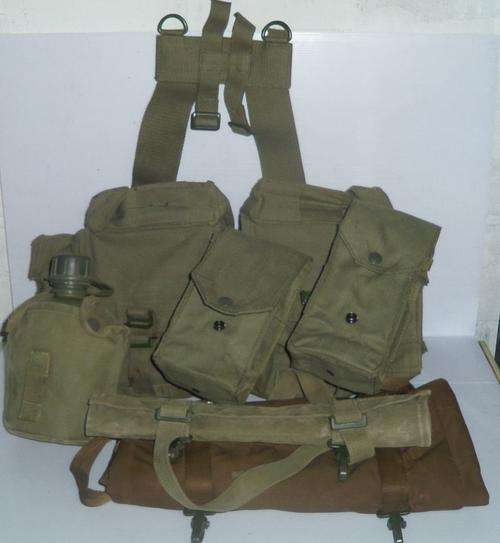 @@@ START R1.00 -- SADF-- SA ARMY --  PATTERN 73 -- WEBBING  --  SEE PICS