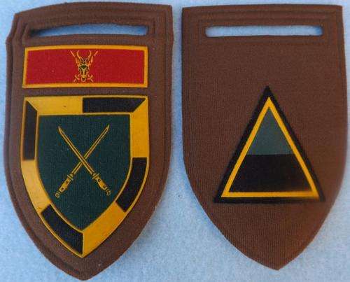 S.A.D.F. Infantry School and Alpha  Company Tupper Shoulder Flash -- Dinnes 5391 &5708