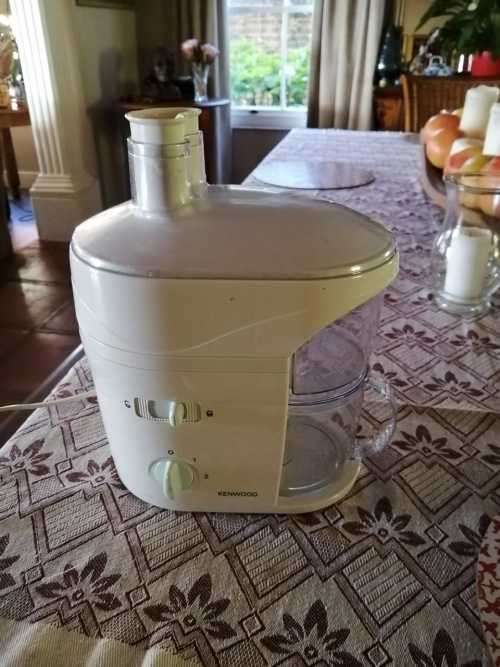 Kenwood Juicer