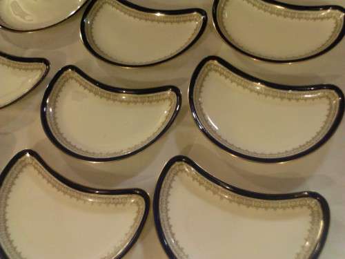 VERY SCARCE HALF MOON PORCELAIN PLATES BY MAPLE & Co LIMO (CAULDON WARE LONDON) WOW!!!!