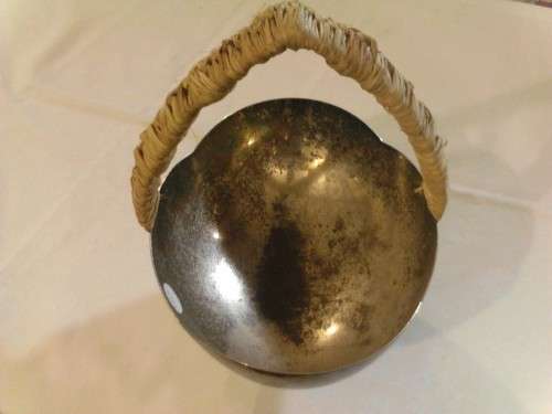 BEAUTIFUL ANTIQUE SILVER PLATED FRUIT BOWL, (BY J C and Co. Ltd ENGLAND) GOOD COND.- SEE BELOW.