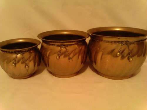 SCARCE & BEAUTIFUL ANTIQUE BRASS FLOWER POTS(3 x DIFFERENT SIZES), STUNNING CONDITION, SEE BELOW!!!