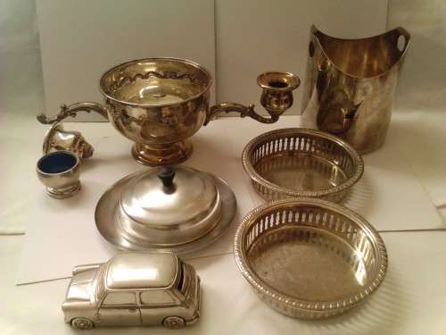 LOT OF VINTAGE SILVER PLATED ITEMS (FOR ONE BID), SOLD AS PER SCANS, SEE BELOW.