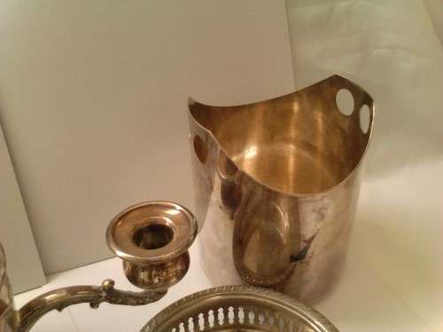LOT OF VINTAGE SILVER PLATED ITEMS (FOR ONE BID), SOLD AS PER SCANS, SEE BELOW.