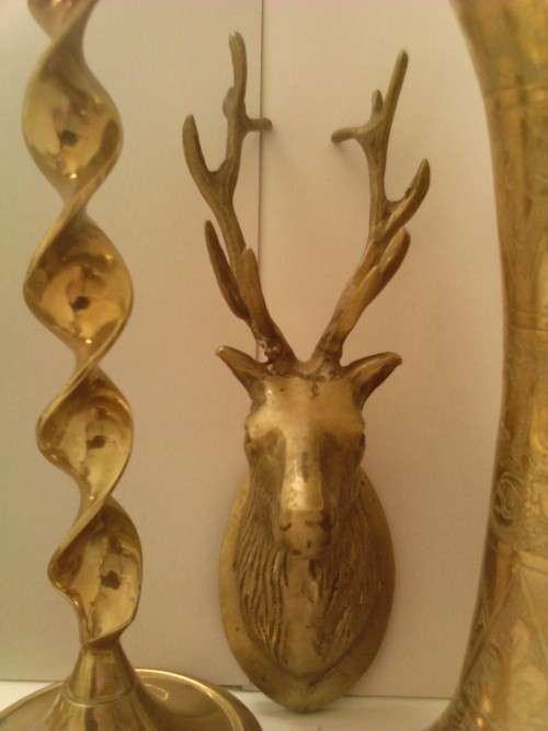 NICE LOT OF BEAUTIFUL VINTAGE BRASS ITEMS (FOR ONE BID), SOLD AS PER SCANS, SEE BELOW.