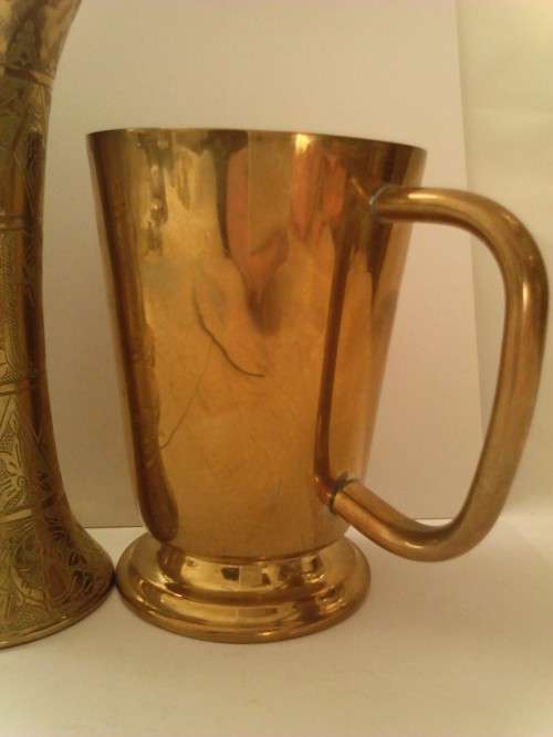 NICE LOT OF BEAUTIFUL VINTAGE BRASS ITEMS (FOR ONE BID), SOLD AS PER SCANS, SEE BELOW.