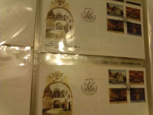 SOUTH-AFRICA- 30 VERY CLEAN FIRST DAY COVERS IN FLIP FILE, 3 LOOSE PAGES- SEE ALL SCANS.