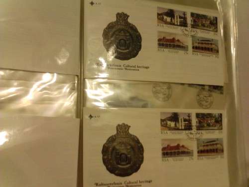 SOUTH-AFRICA- 30 VERY CLEAN FIRST DAY COVERS IN FLIP FILE, 3 LOOSE PAGES- SEE ALL SCANS.
