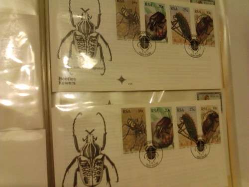 VERY CLEAN MIXED FIRST DAY COVERS IN FLIP FILE, SOME WITH MINISHEETS- SEE ALL SCANS.