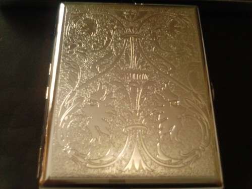 BEAUTIFUL NEW METAL CIGARETTE CASES (HOLD ABOUT 20 CIGARETTES)  3 x AVAILABLE-  READ BELOW.