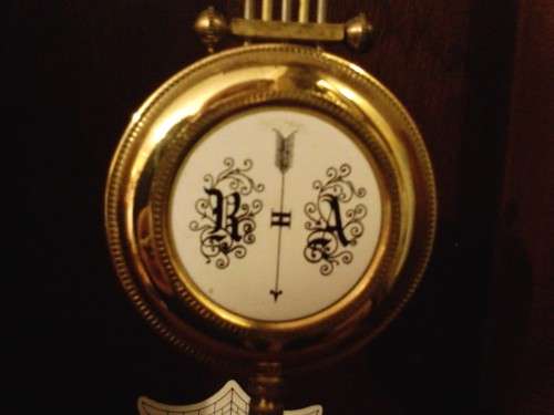 NICE BLESSING-31 DAY, WOOD WALL CLOCK, IN WORKING CONDITION (OWN COURIER PLEASE)GOOD VALUE-SEE BELOW