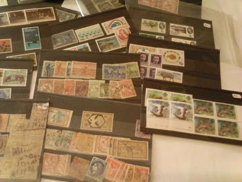 A FEW HUNDRED STAMPS IN STOCK CARDS, UMM TO USED, SOME GOOD VALUE, SEE BELOW.