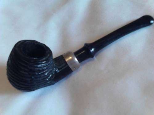 HIGH VALUE 'WELLBENT' HANDMADE SMOKING PIPE, NEW -NEVER USED- R1500, READ BELOW.