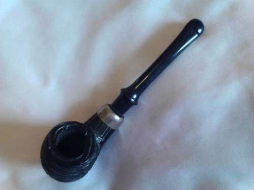 HIGH VALUE 'WELLBENT' HANDMADE SMOKING PIPE, NEW -NEVER USED- R1500, READ BELOW.