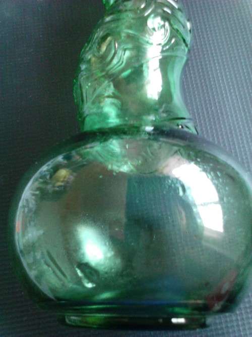 SCARCE ANTIQUE LONG TWISTED BOTTLE IN VERY GOOD CONDITION - VERY NICE COLLECTORS ITEM- SEE BELOW..
