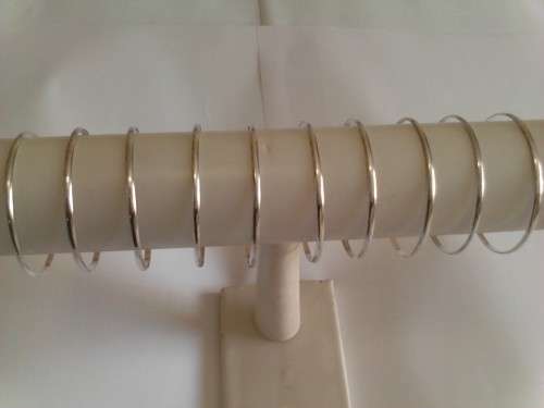4mm D-SHAPE SOLID 925. SILVER BANGLES -65mm DIAMETER -BID PER BANGLE -12 AVAILABLE -SEE & READ BELOW