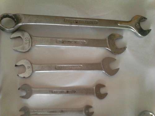 VERY NICE SECONDHAND GEDORE LOOSE SPANNERS SET -PLEASE SEE UNDER DESCRIPTION FOR SIZES - GOOD VALUE.