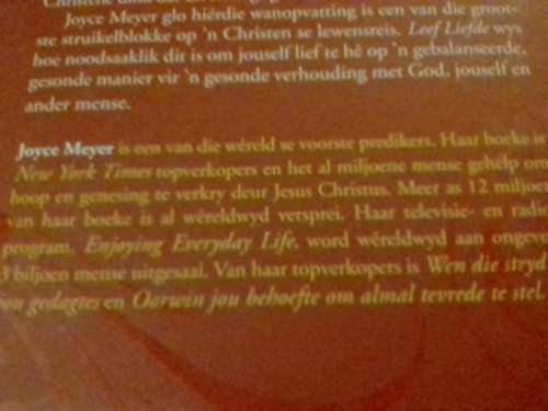 Leef Liefde, 365 Dagstukkies deur Joce Meyer.