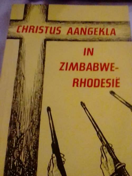 Christus Aangekla in Zimbabwe-Rhodesie.