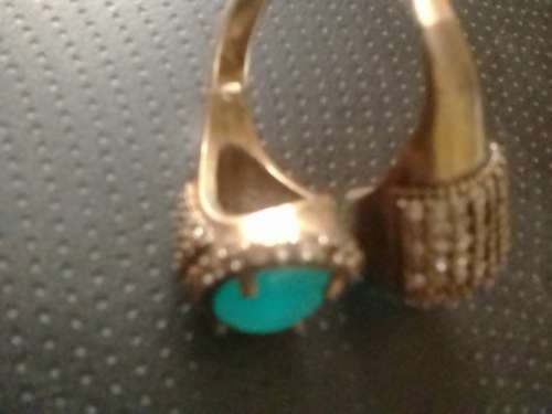 STUNNING and RARE DESIGH ANTIQUE RING - ABOUT 149 UNTESTED STONES - 14.1 GRAMS - PLEASE READ BELOW.