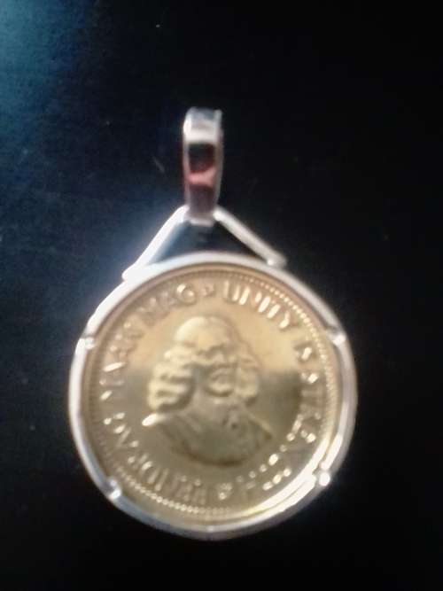 STUNNING STERLING SILVER PENDANT WITH OLD HALF-CENT - PLEASE READ  BELOW.