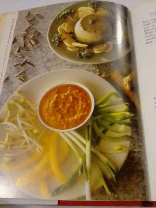 Sarah Brown's new Vegetarian Kitchen, Bestseller.