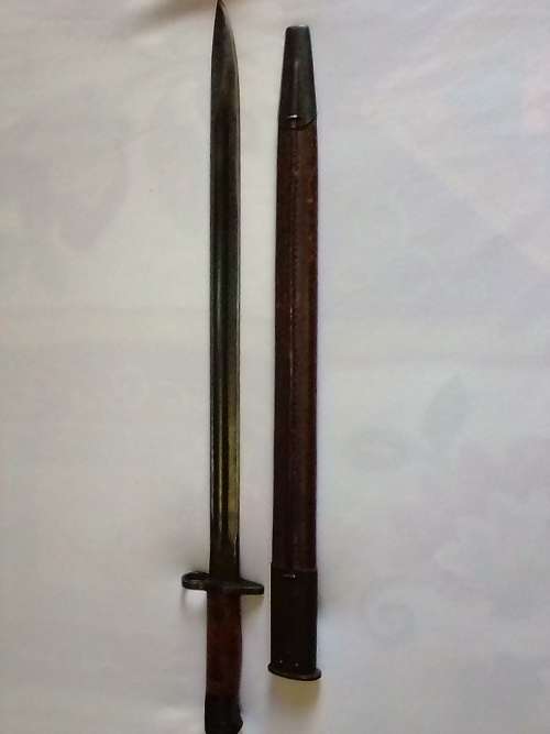 WOW, Original Australian SLAZ 42 Enfield 1907 Bayonet, Scabbard Mangrovite - PLEASE READ BELOW.